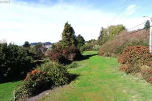 15282 Hwy 101, Brookings, OR 97415 - Photo 14