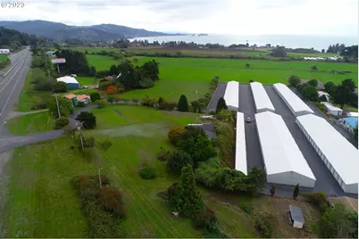15282 Highway 101, Brookings, OR 97415 - Photo 10