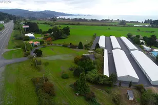 15282 Hwy 101, Brookings, OR 97415 - Photo 10