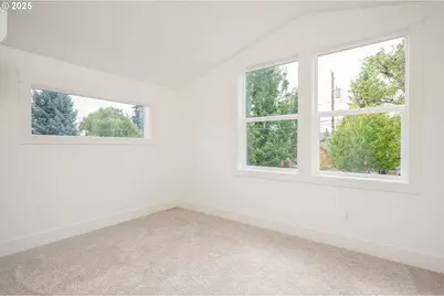 5721 N Willis Blvd #C, Portland, OR 97203 - Photo 24