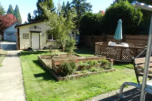 1715 Elm St, Forest Grove, OR 97116 - Photo 14