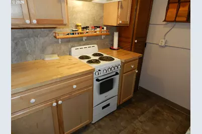 1715 Elm St, Forest Grove, OR 97116 - Photo 40