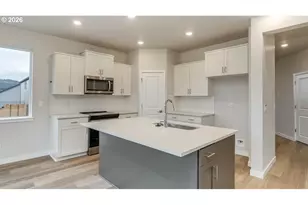 9200 SE Azalea St, Happy Valley, OR 97086 - Photo 12