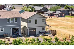 2850 Cottage Ln, Hood River, OR 97031 - Photo 26
