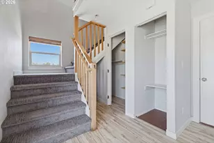 2850 Cottage Ln, Hood River, OR 97031 - Photo 18