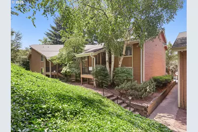 9778 SE Talbert St, Clackamas, OR 97015 - Photo 2