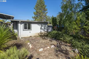 1602 NE Riverside Dr, McMinnville, OR 97128 - Photo 30