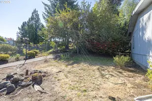 1602 NE Riverside Dr, McMinnville, OR 97128 - Photo 36