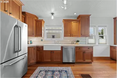 7204 N Washburne Ave N, Portland, OR 97217 - Photo 8