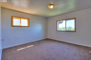 29832 Mary St, Gold Beach, OR 97444 - Photo 32