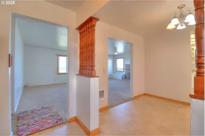29832 Mary St, Gold Beach, OR 97444 - Photo 10