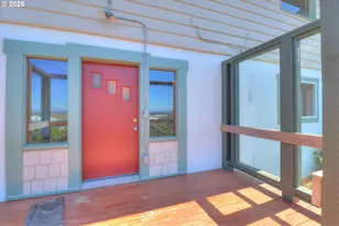 29832 Mary St, Gold Beach, OR 97444 - Photo 36