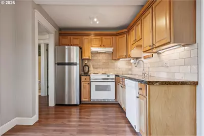 6118 NE Alton St, Portland, OR 97213 - Photo 16