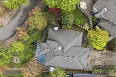 14058 Chatham Ct, Lake Oswego, OR 97035 - Photo 44