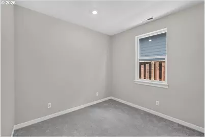 3635 SW 37th St, Gresham, OR 97080 - Photo 12