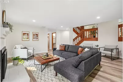 16625 NE San Rafael Dr, Portland, OR 97230 - Photo 10