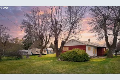 190 S 6th Ave, Elgin, OR 97827 - Photo 2