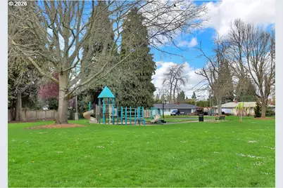 1533 Sequoia Ave, Springfield, OR 97477 - Photo 6