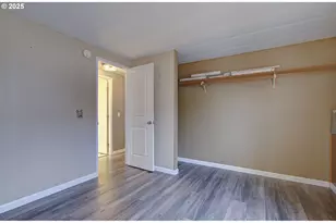 300 SW 7th Ave, Battle Ground, WA 98604 - Photo 16