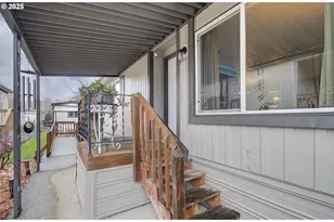 300 SW 7th Ave, Battle Ground, WA 98604 - Photo 6