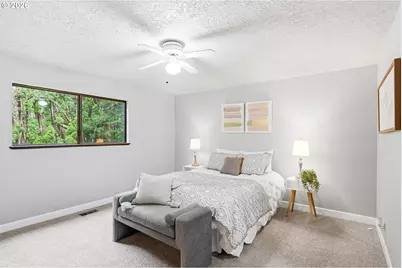 12360 SW Katherine St, Tigard, OR 97223 - Photo 16