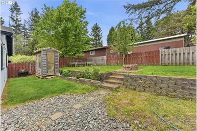 192 N Woodridge Rd, Coquille, OR 97423 - Photo 40