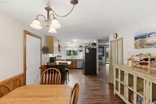 192 N Wood Ridge Rd, Coquille, OR 97423 - Photo 10
