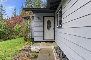 192 N Wood Ridge Rd, Coquille, OR 97423 - Photo 4