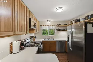 192 N Wood Ridge Rd, Coquille, OR 97423 - Photo 12
