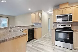 1843 Denali Dr, Monmouth, OR 97361 - Photo 10