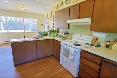 63655 Ahill Rd, Coos Bay, OR 97420 - Photo 12