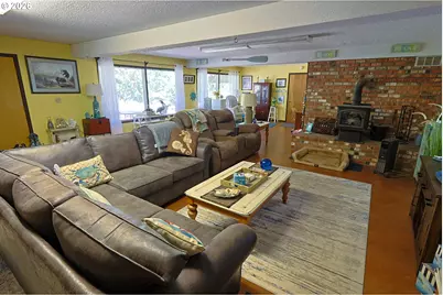 63655 Ahill Rd, Coos Bay, OR 97420 - Photo 32