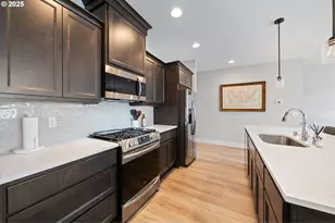 12009 NE 108th St, Vancouver, WA 98662 - Photo 8