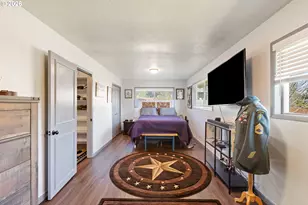 2025 NW Delridge Ave, Roseburg, OR 97471 - Photo 22