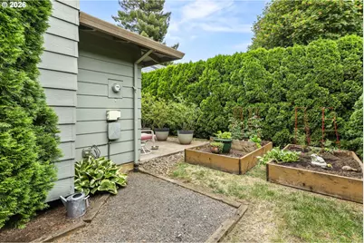 1018 S Holly Ct, Canby, OR 97013 - Photo 32