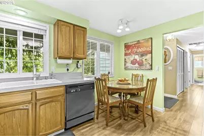 1018 S Holly Ct, Canby, OR 97013 - Photo 14