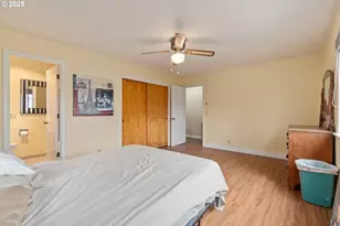 2746 Harlow Rd, Eugene, OR 97401 - Photo 16
