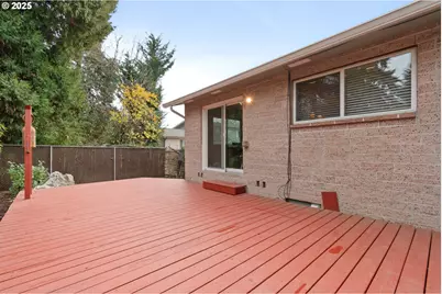 2746 Harlow Rd, Eugene, OR 97401 - Photo 20