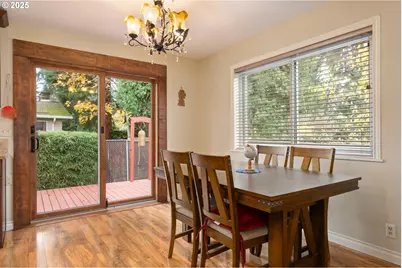 2746 Harlow Rd, Eugene, OR 97401 - Photo 6