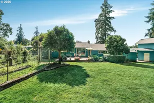 35205 Aubuchon Dr, Saint Helens, OR 97051 - Photo 24
