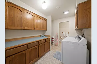 4081 Orchard Way, Lake Oswego, OR 97035 - Photo 22