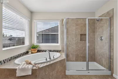 15062 SE Bella Ln, Clackamas, OR 97015 - Photo 16