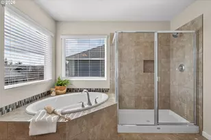 15062 SE Bella Ln, Clackamas, OR 97015 - Photo 16