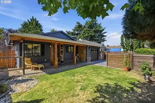 10324 SE Ellis St, Portland, OR 97266 - Photo 2