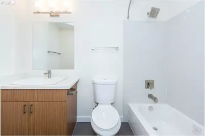 3204 SW 10th Ave, Portland, OR 97239 - Photo 12