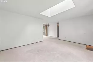 10036 SW 50th Ave, Portland, OR 97219 - Photo 8