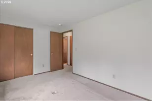 10036 SW 50th Ave, Portland, OR 97219 - Photo 18