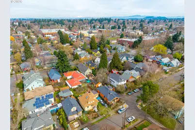 3272 SE Salmon St, Portland, OR 97214 - Photo 14