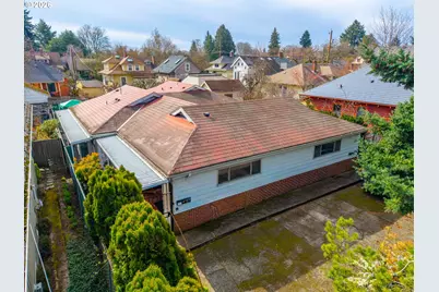 3272 SE Salmon St, Portland, OR 97214 - Photo 2