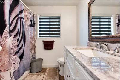 480 NE 18th St, Gresham, OR 97030 - Photo 22